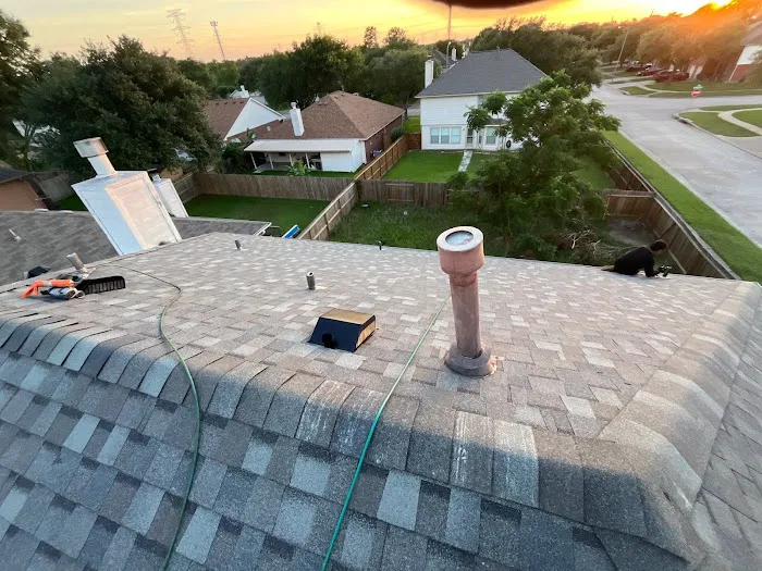 Lone-Star Roof Systems Picture 3