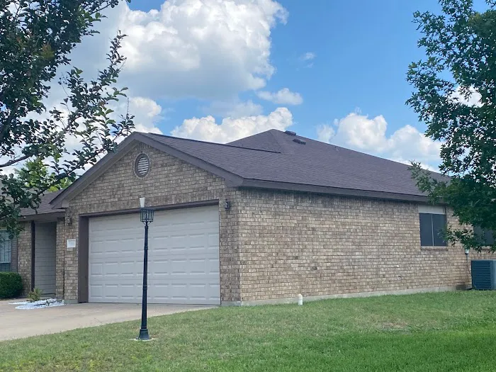 B-tex Roofing & construction Picture 3