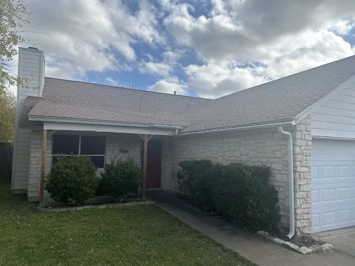 Ernie Smith & Sons Roofing Picture 10