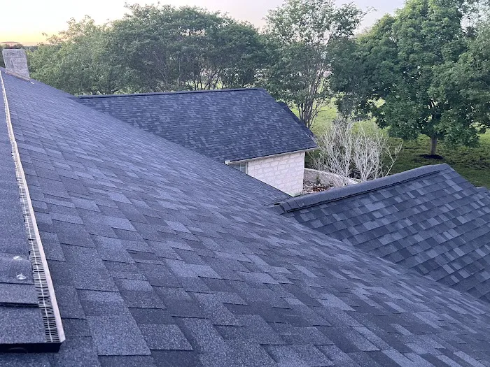 Pioneer United Roofing LLC Picture 6