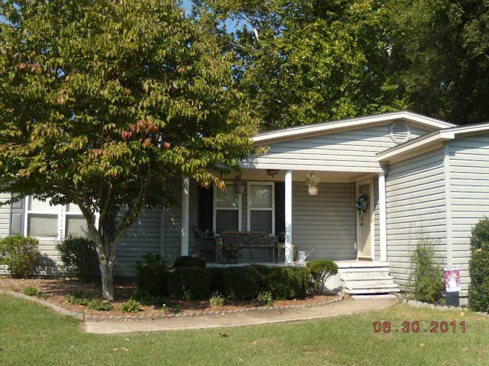Stokes Siding and Windows Picture 1