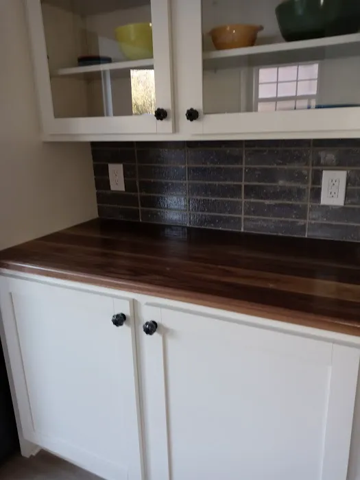 Edwin's Construction and Remodeling llc Picture 10