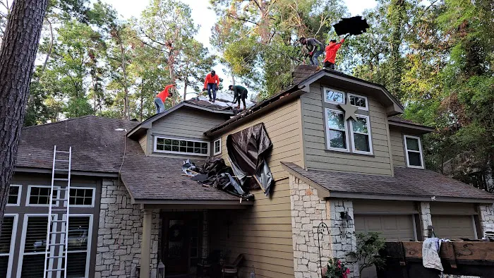 Hurricane Roofing Group Picture 2