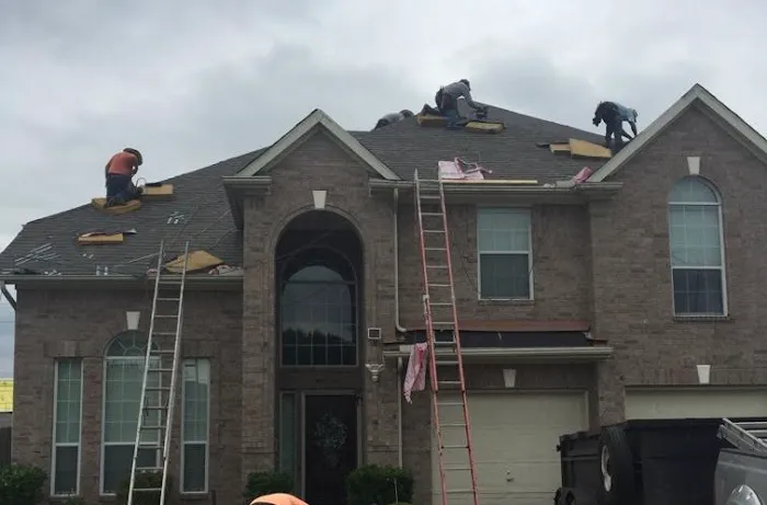 RG Roofs and Siding Picture 2