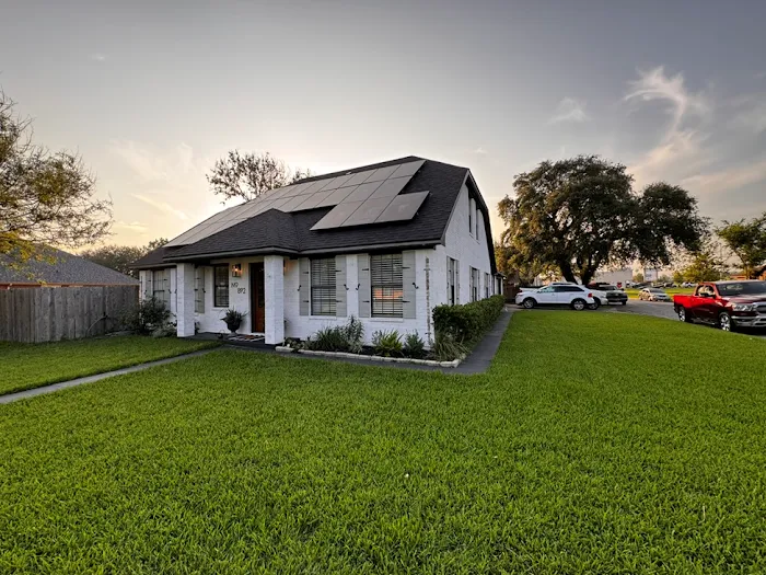 E.N.G. Roofing, LLC Picture 3