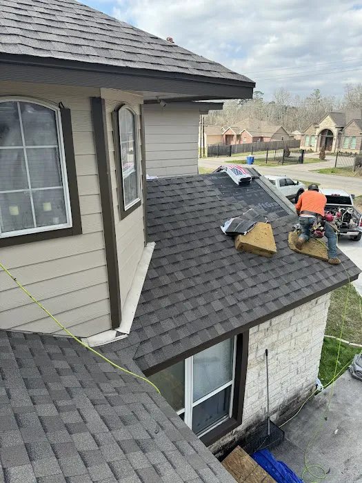 USA Roofing Picture 3