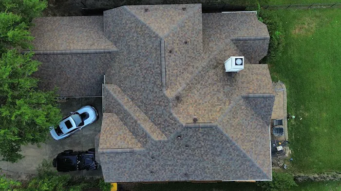 Storm Plus Roofing LLC Picture 2