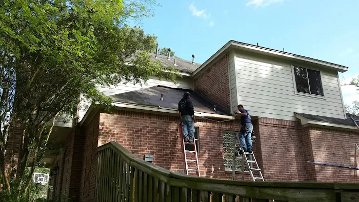 Reynolds Roofing & Home Renovation Picture 7