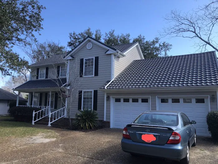 Certified Roofing Solutions, LLC Picture 3