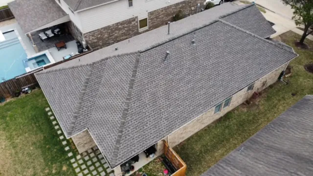 Aiga Roofing and Construction Picture 4