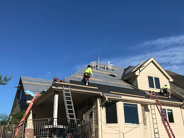 D&M Roofing Picture 1