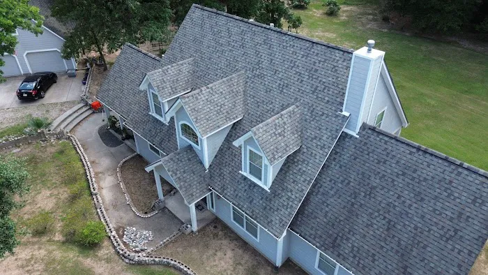 Petrus Roofing and Solar Picture 1