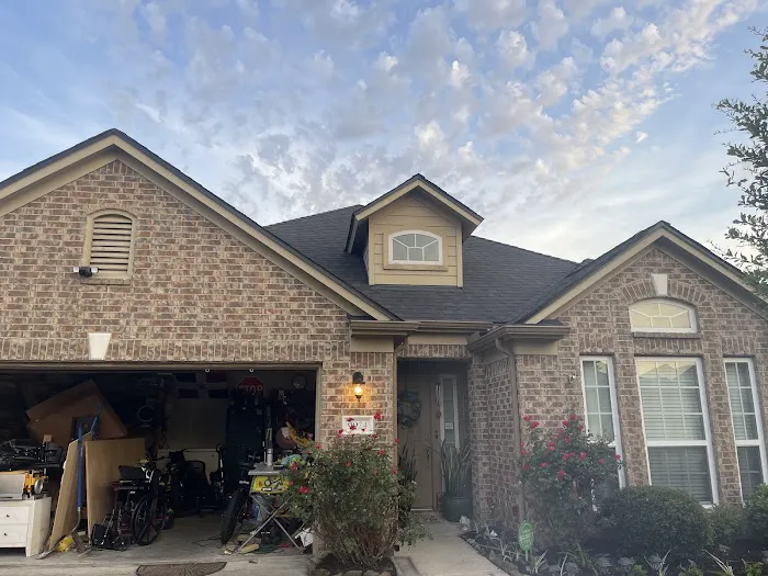 Petrus Roofing and Solar Picture 2