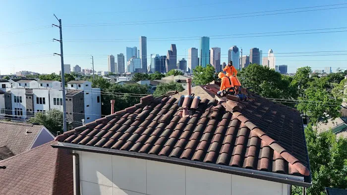 Petrus Roofing and Solar Picture 9