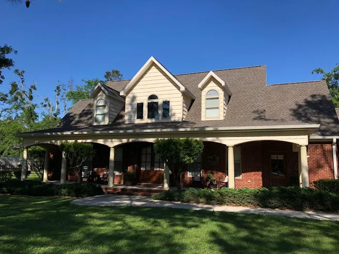 Unique Surfaces Roofing and Contracting Picture 2