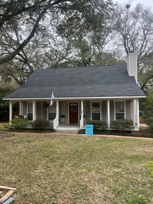 High Tide Contracting and Roofing, LLC Picture 4