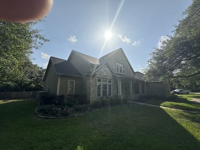 Vista Roofing and Restoration Picture 3