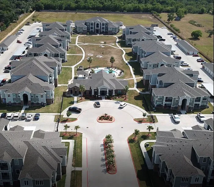 Strata Roofing and Construction, LLC. Picture 2