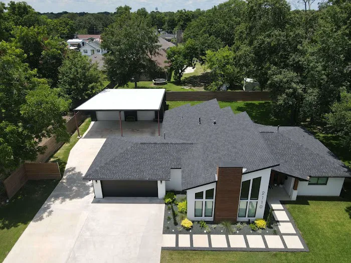 Absolute Roofing Brenham Picture 1