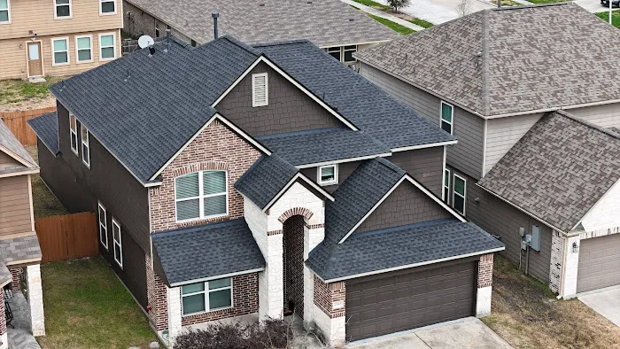 Adams Roofing, LLC Picture 1