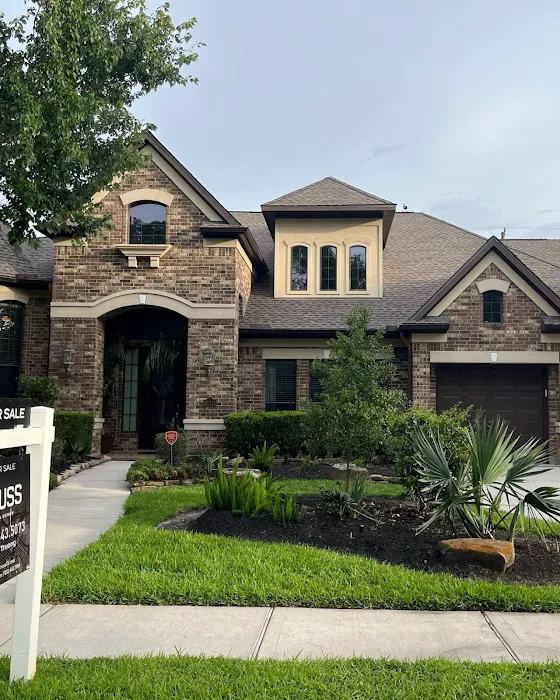 Adams Roofing, LLC Picture 7