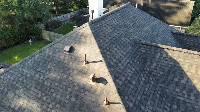 Reynolds Roofing & Construction Picture 3