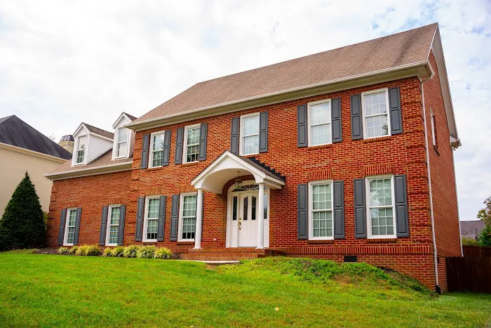 CRS Exteriors Picture 1