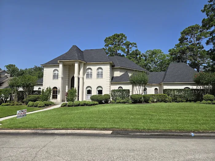 Pulse Roofing and Restoration LLC Picture 3