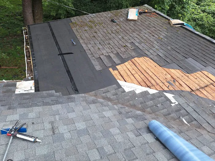 B&B Roofing Repairs Picture 1