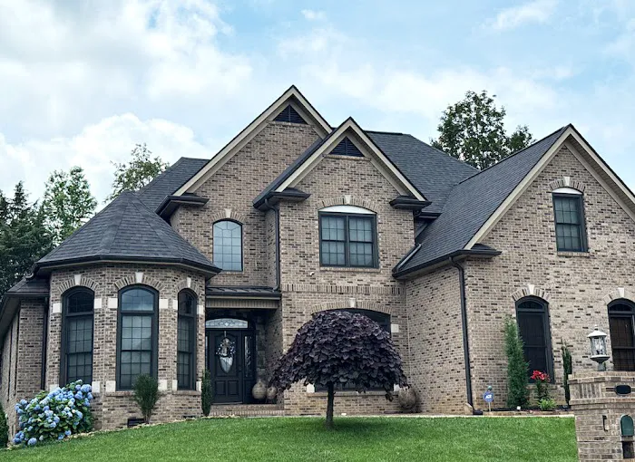 Smith Roofing & Exteriors Picture 1