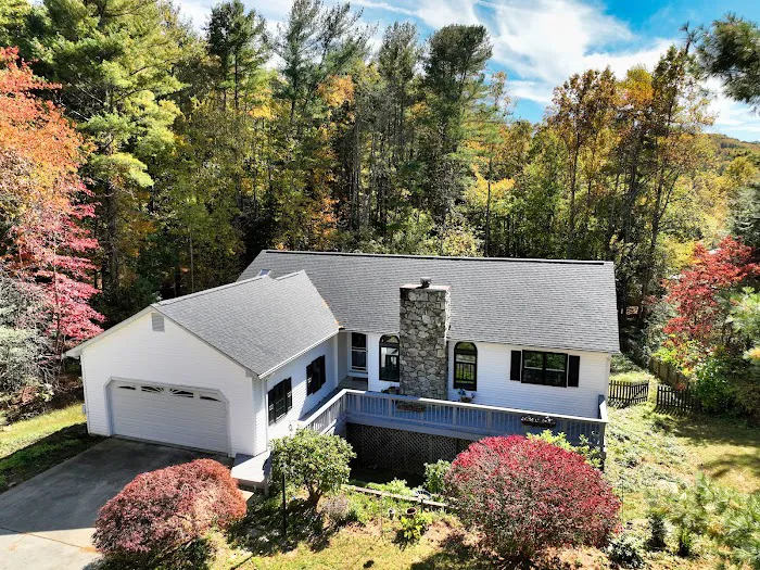 Lane Roofing and Restoration LLC Picture 3