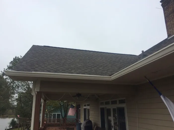 Roofing and Exteriors Picture 10