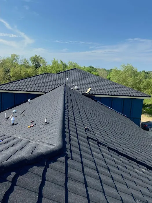 Primetime Roofing and Exteriors LLC Picture 1