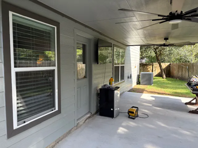 Mr. Happy House of The Woodlands | Roofing, Siding, Painting Picture 4