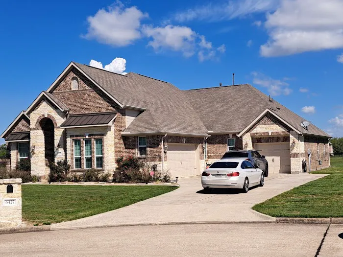 The Home Team Roofing Picture 2