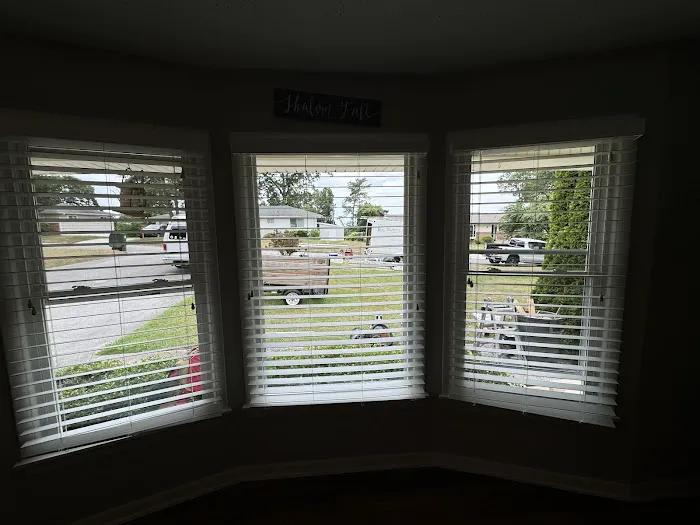 Patriot's Pride Windows Picture 1