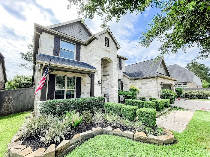 John DeJesus Roofing & Remodeling Picture 6