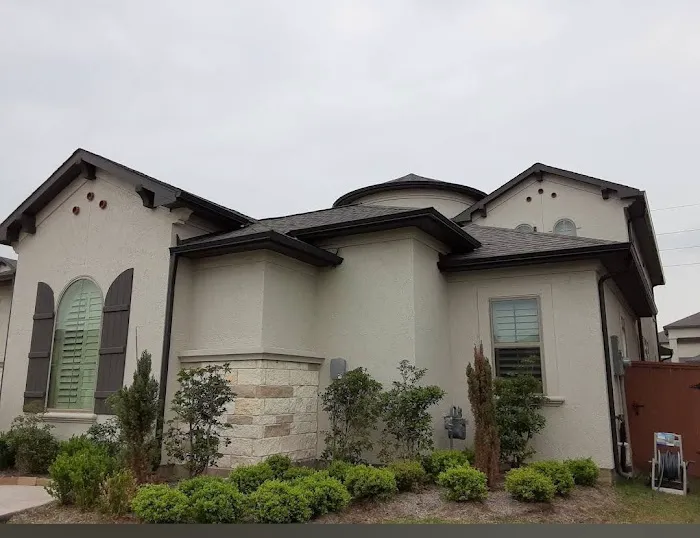 Sischo Construction Roofing & Gutters Picture 2
