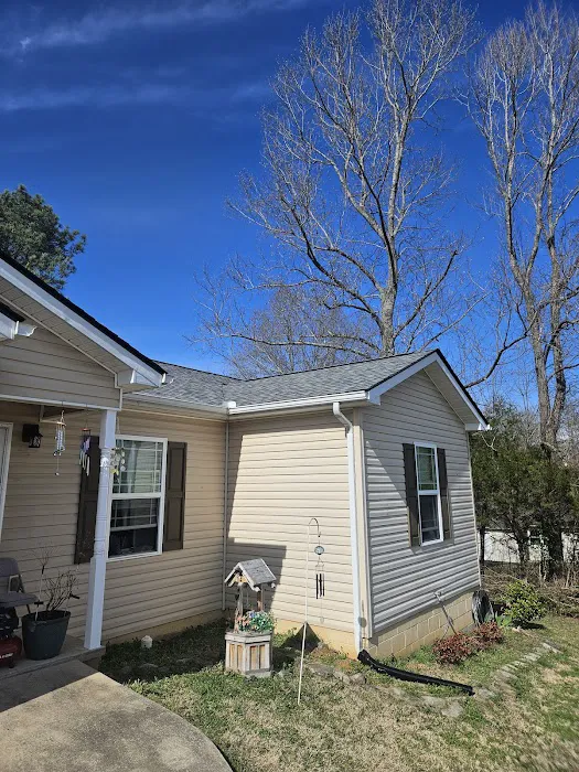 Southern Guardian Roofing Picture 1
