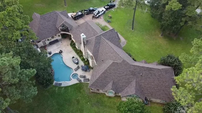 Right Price Roofing Picture 1
