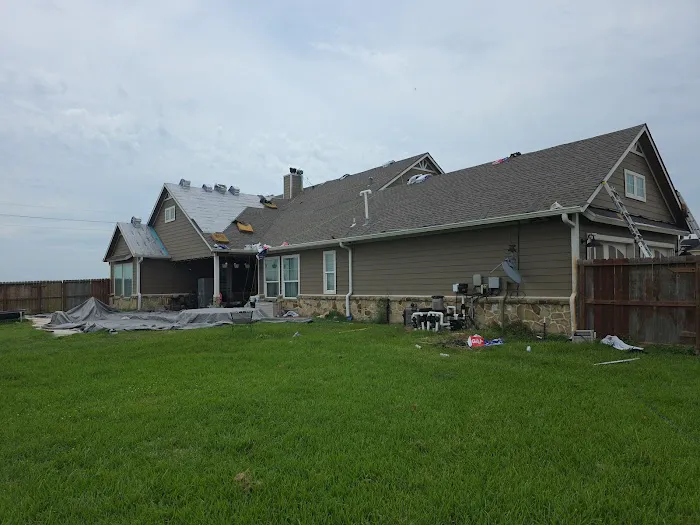 R&S Roofing Picture 3