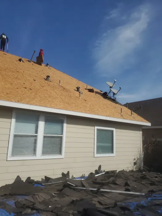 Leo Roofing & More Picture 5