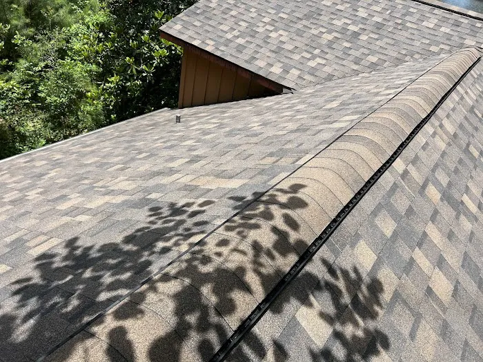 Mancia's Roofing Services Picture 1