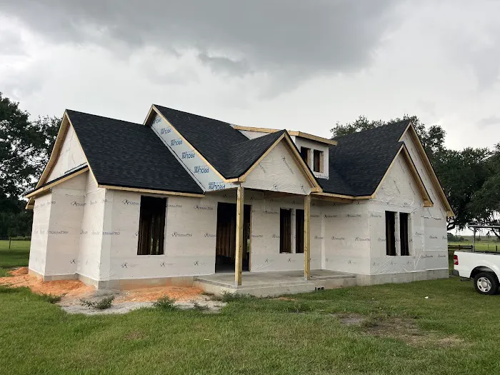 Taylor's Roofing Picture 3