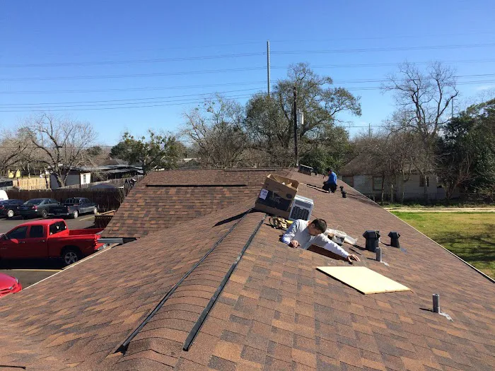 Duran's Roofing & Remodeling Picture 4