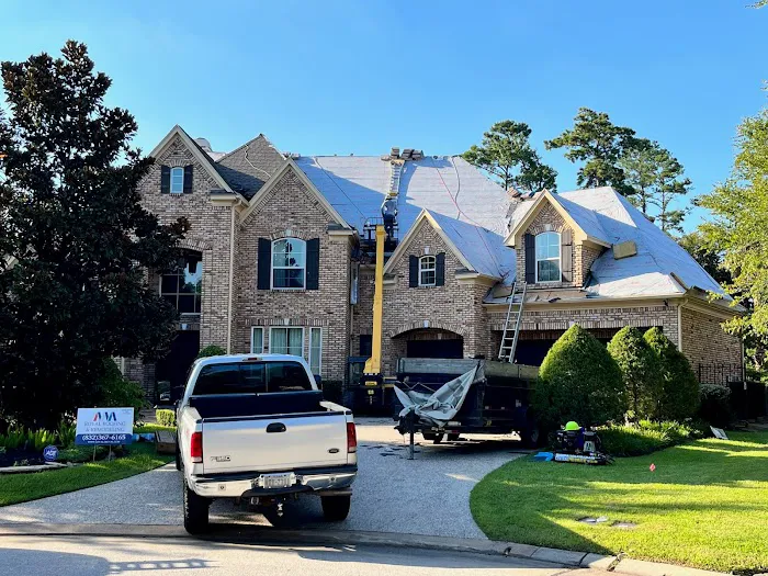 Royal Roofing and Remodeling Picture 4