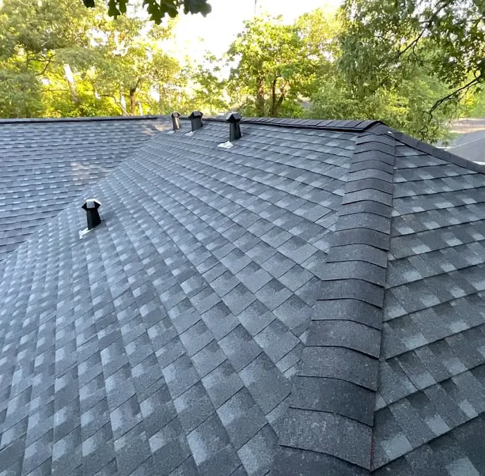 RJ BROTHERS CONTRACTORS AND ROOF Picture 3