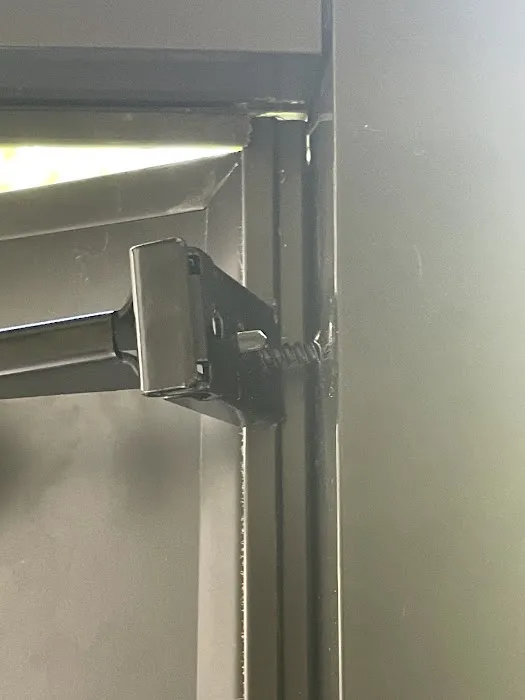 Am Exterior Aluminum Picture 9