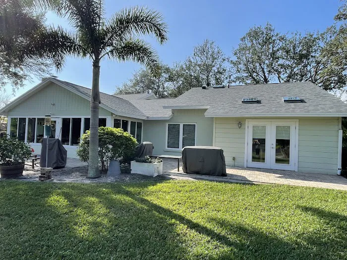 Universal Roof & Contracting Tampa Picture 1
