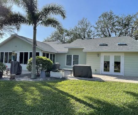 Universal Roof & Contracting Tampa